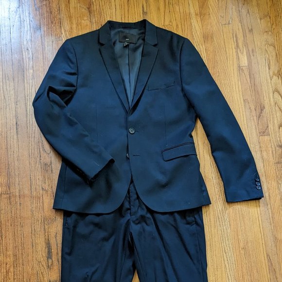 H&M Slim Fit Mens Suit, two pieces, navy blue, 40R jacket, 34R slacks